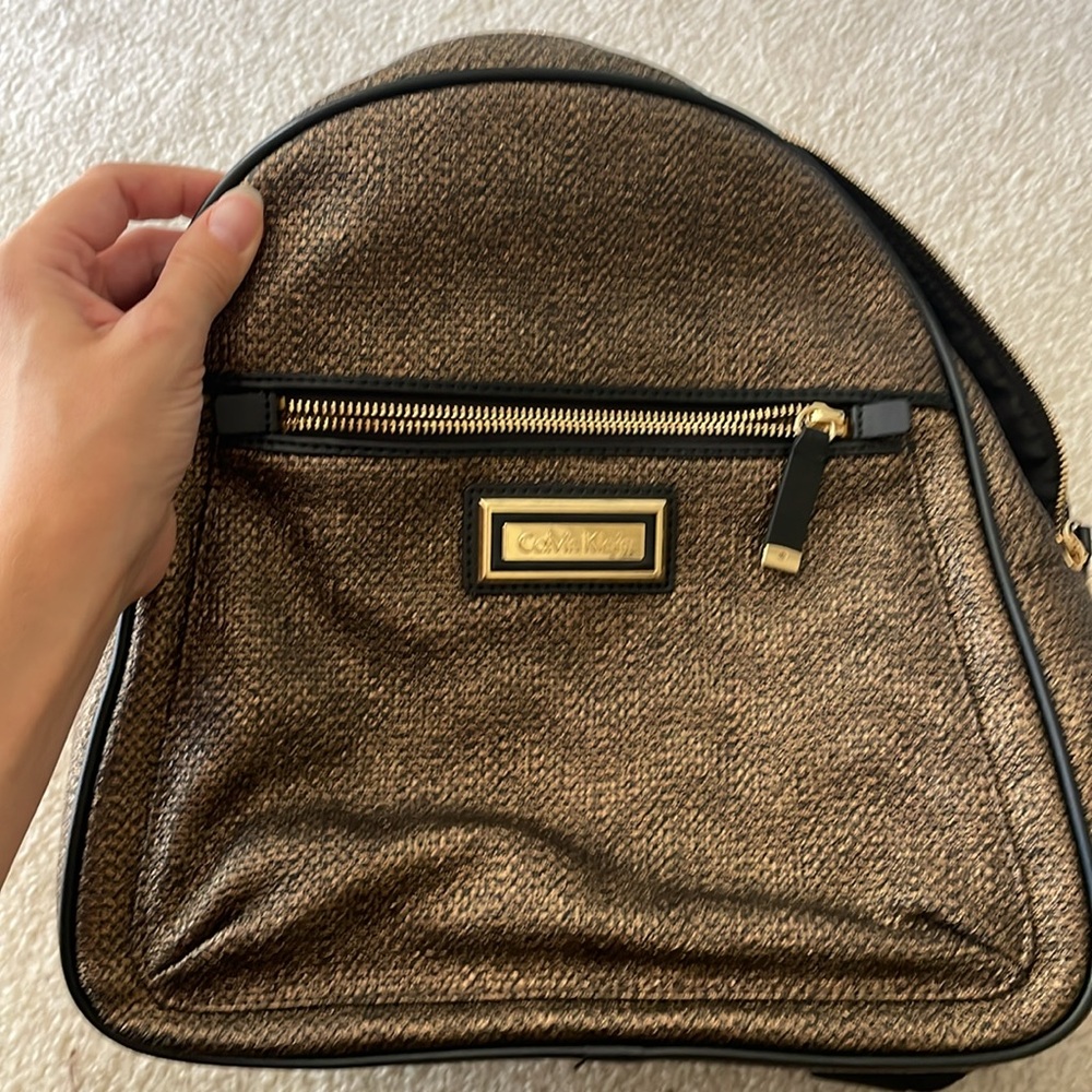 Calvin Klein Signature Metallic Backpack - Picture 7 of 7